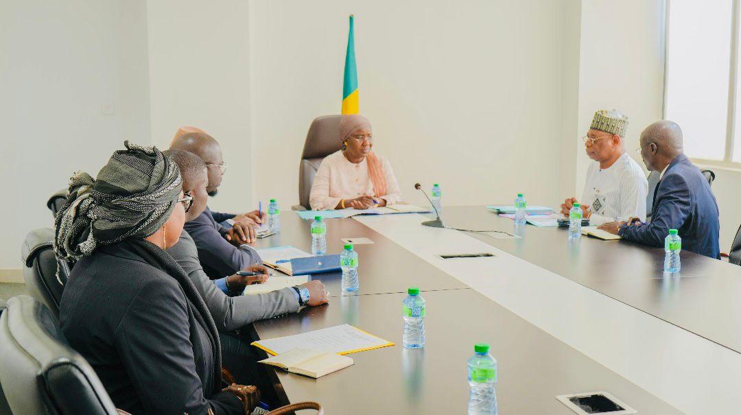 Visita ao Ministro das Pescas, Infraestruturas Marítimas e Portuárias do Senegal - 11 02 2025